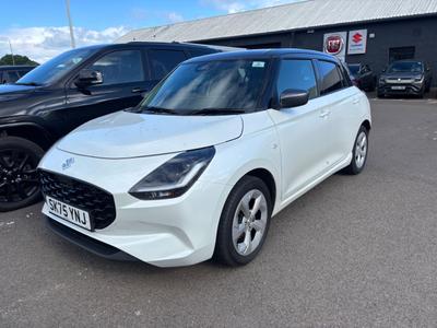 Suzuki Swift Photo 0