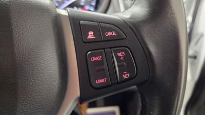 Suzuki S-Cross Photo 23