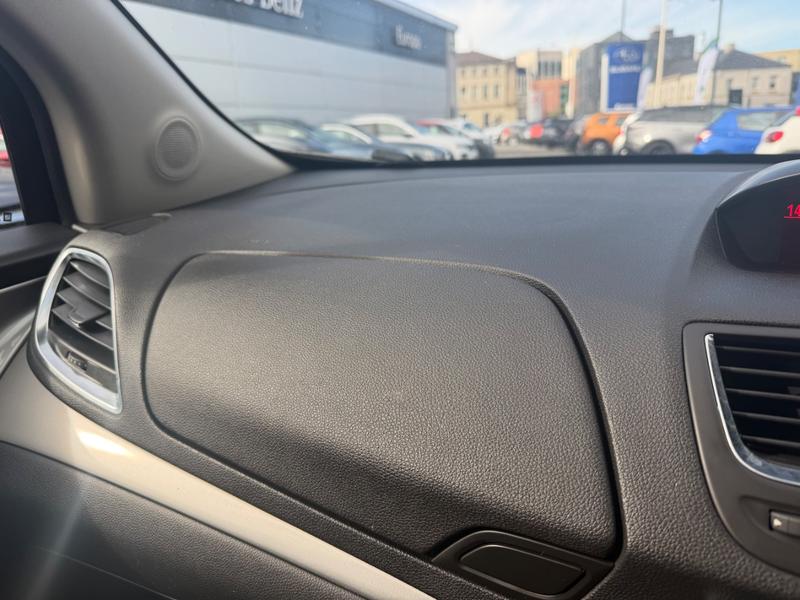 Used Vauxhall Mokka YC16UVV 39