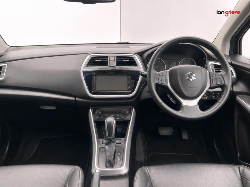 Suzuki Sx4 S-cross Photo autoweb-9a4fa6625bf7527862ade8ccbe8b31521788b694.jpg