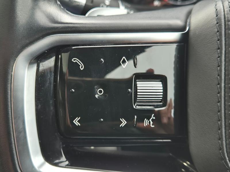 Used Land Rover Range Rover Velar FX21VGV 36