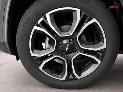 Jeep Avenger Photo 4