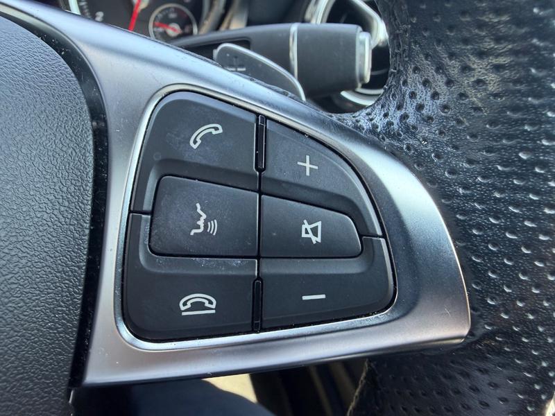 Used Mercedes-Benz GLA YS68XDB 37