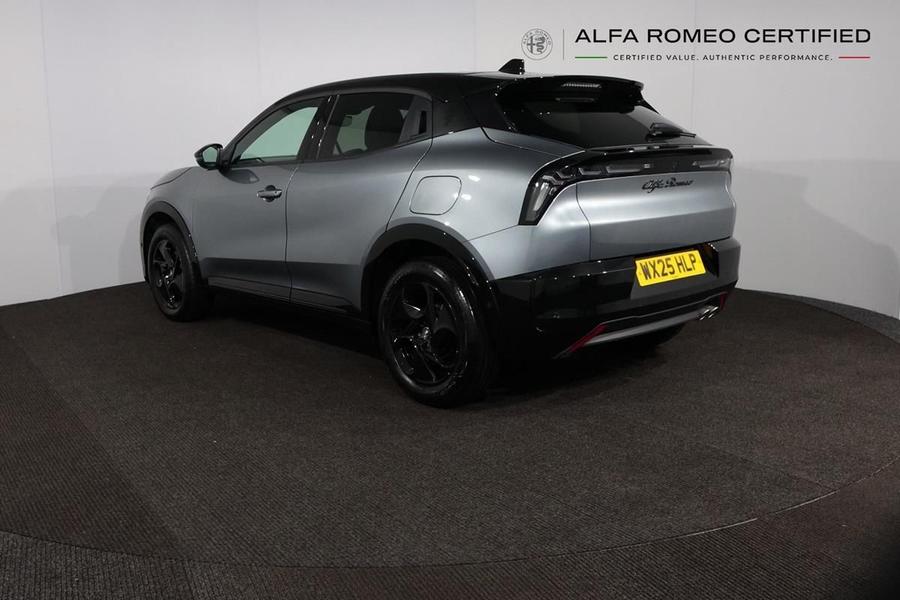 Alfa Romeo Junior Photo autoweb-9cd5162b60fccb92d720a41f66926aff1ef04fe6.jpg