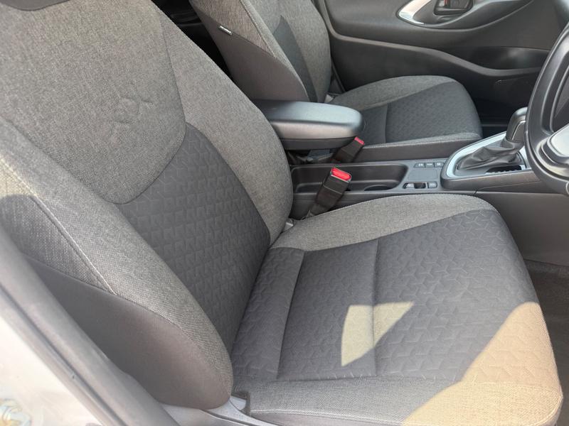 Used Toyota Yaris Cross YR23FXB 17