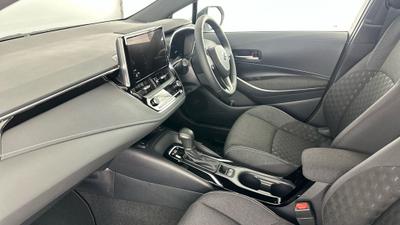 Suzuki Swace Photo 7