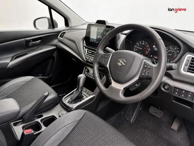 Suzuki S-Cross Photo 12