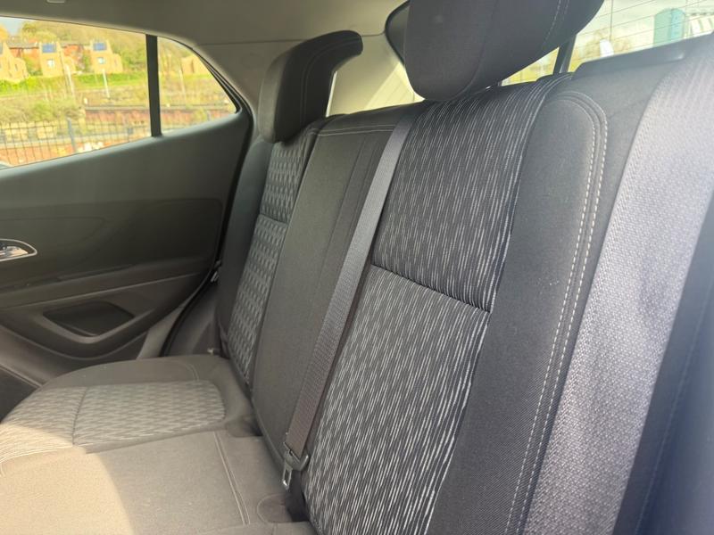 Used Vauxhall Mokka YC16UVV 21