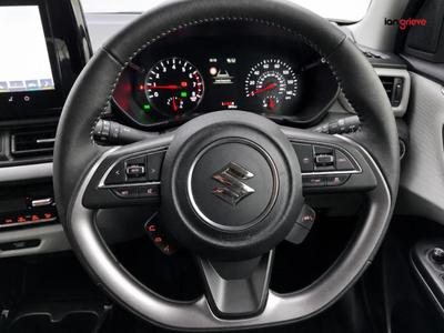 Suzuki Swift Photo 21
