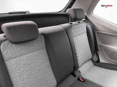 Volkswagen Up Photo 14