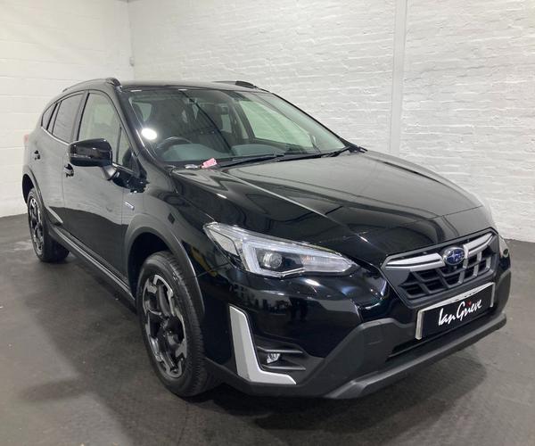 Used 2023 Subaru XV 2.0i e-Boxer SE 5dr Lineartronic Black