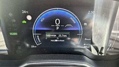 Suzuki Swace Photo 9