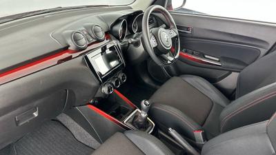Suzuki Swift Photo 7