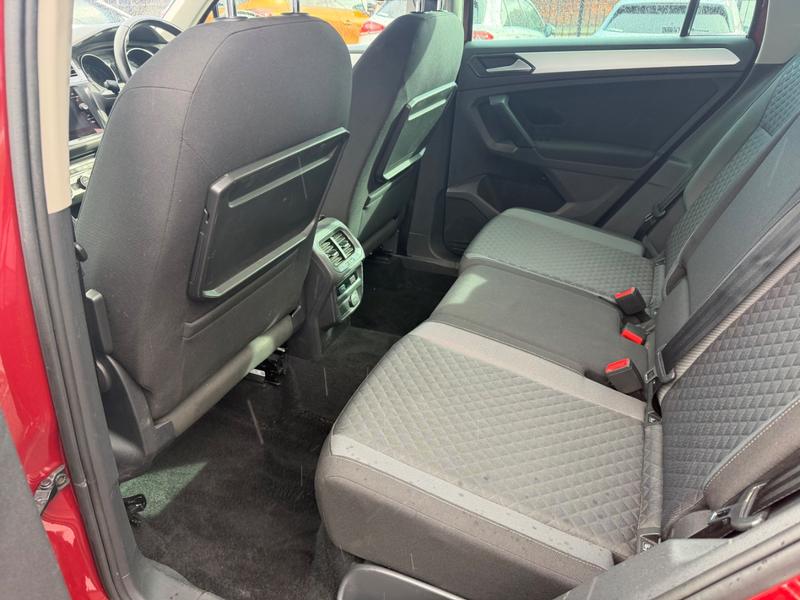 Used Volkswagen Tiguan YR18ZDJ 22