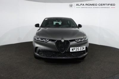 Alfa Romeo Tonale Photo 1