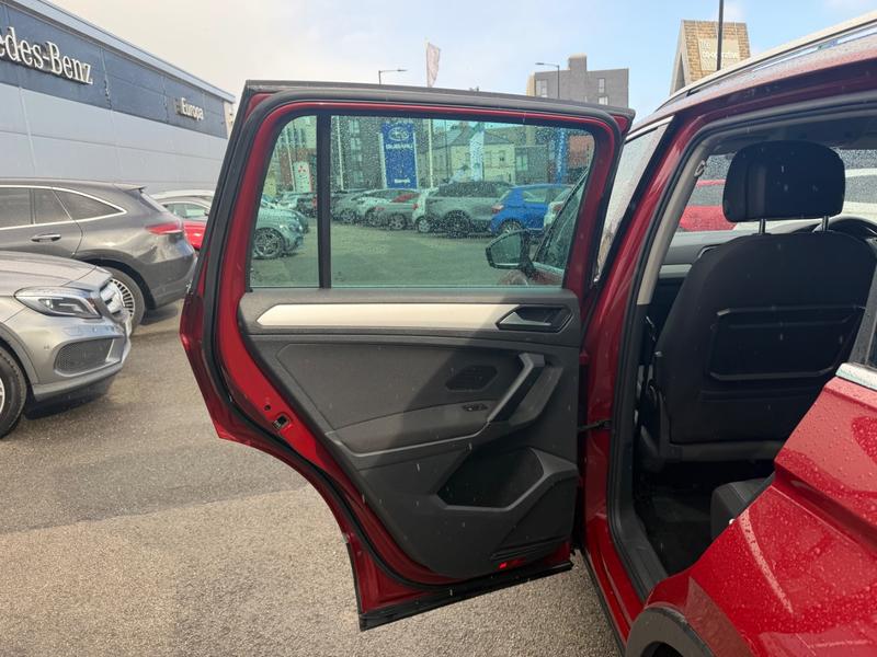Used Volkswagen Tiguan YR18ZDJ 21