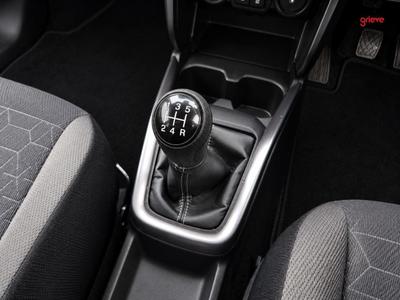 Suzuki Swift Photo 22