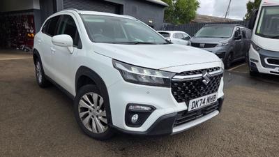 Suzuki S-Cross Photo 1