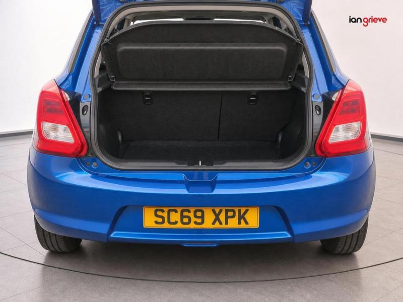 Suzuki Swift Photo autoweb-b2c8a1031cd4f54bbfb51fb12e499d0d3f9f0db8.jpg