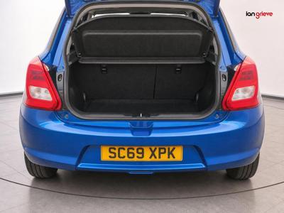 Suzuki Swift Photo 9