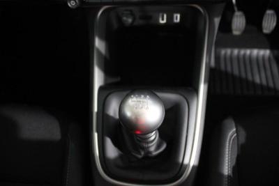 Jeep Avenger Photo 16
