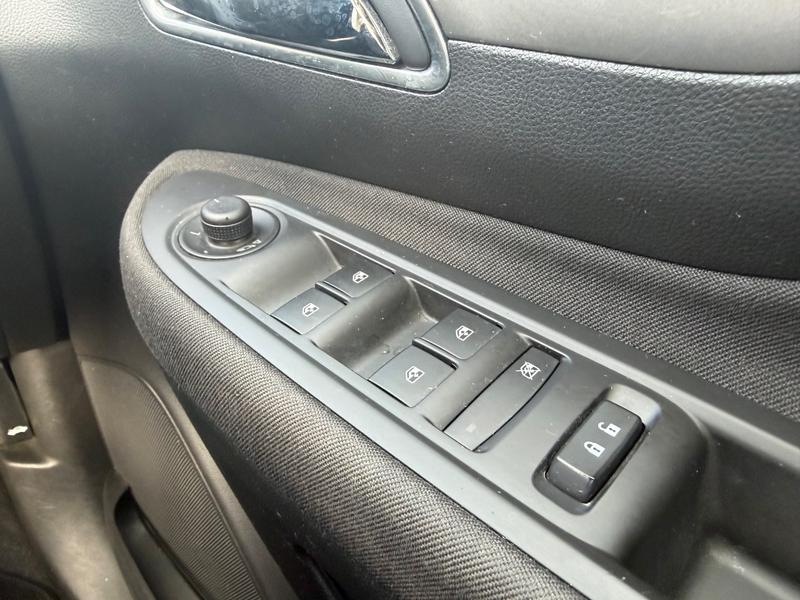 Used Vauxhall Mokka YC16UVV 31