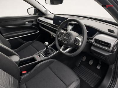 Jeep Avenger Photo 12