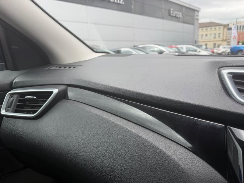 Used Nissan Qashqai WP69BBO 39