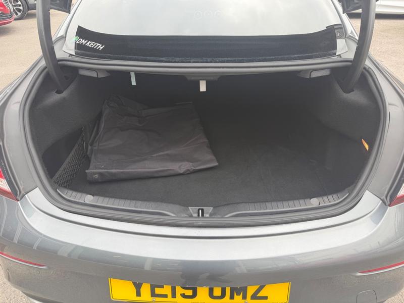 Used Mercedes-Benz C Class YE19UMZ 19