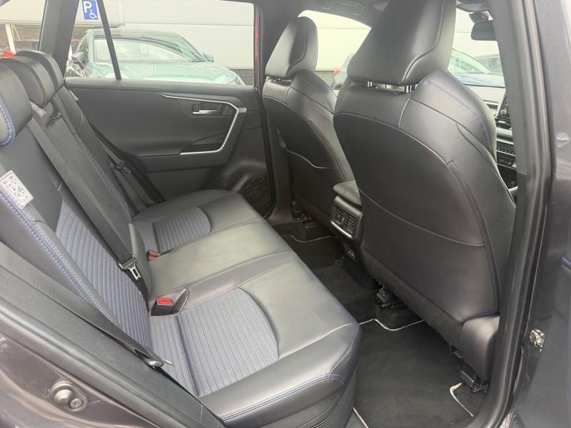 Used Toyota Rav4 DG22FRO 19