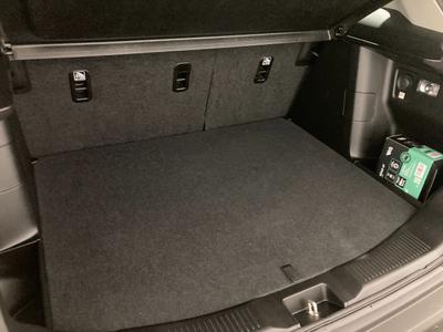 Suzuki S-Cross Photo 15