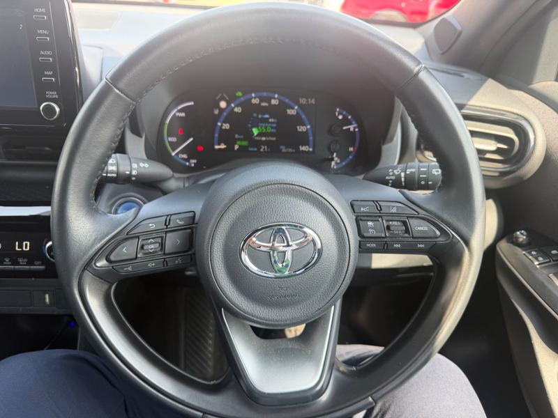Used Toyota Yaris Cross YR23FXB 31
