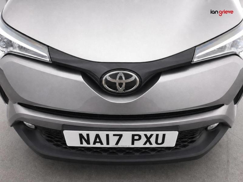 Toyota C-HR Photo autoweb-c1f55ab8f456d54d991bb3eb3d08b9bd170086fc.jpg