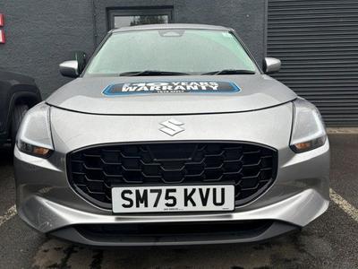 Suzuki Swift Photo 0