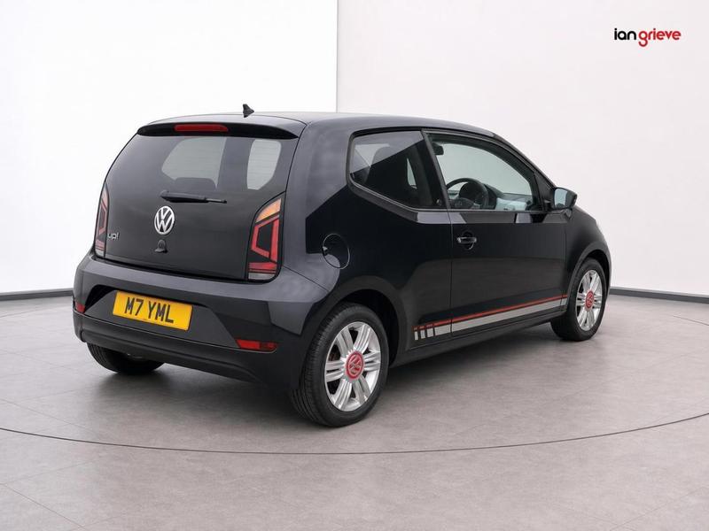 Volkswagen Up Photo autoweb-c524955ceb5aff730d7da9705dc991a040ccba57.jpg