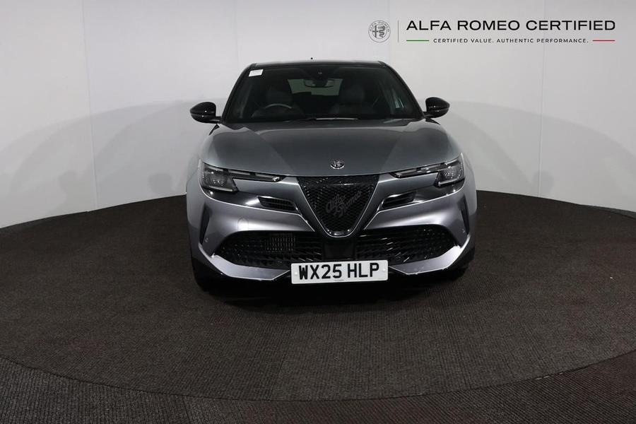 Alfa Romeo Junior Photo autoweb-c5c2e48c61b7ca5e24de25b30b11e0cfa9ba9ede.jpg
