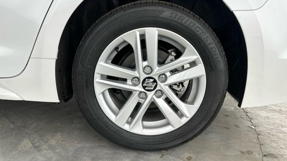 Suzuki Swace Photo autoweb-c667b7b17352a25a97e76e09d210d4ace5667801.jpg