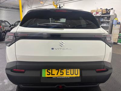 Suzuki E-vitara Photo 18
