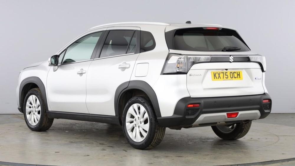 Suzuki S-Cross Photo autoweb-cd0b0a8b1324a6adada4eb9b8ec2461da257f54f.jpg