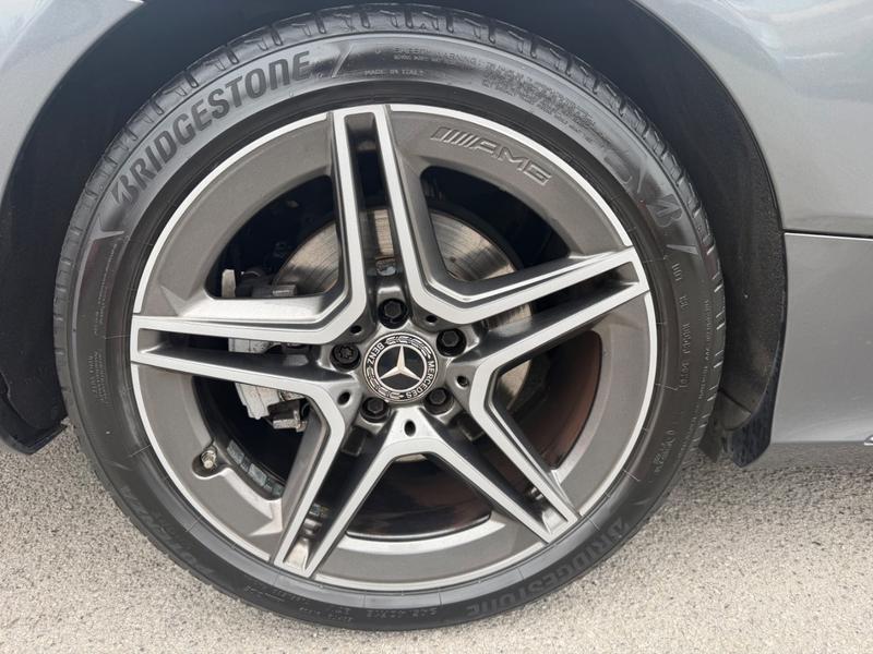 Used Mercedes-Benz C Class YE19UMZ 10