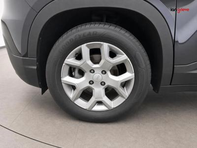 Jeep Avenger Photo 4