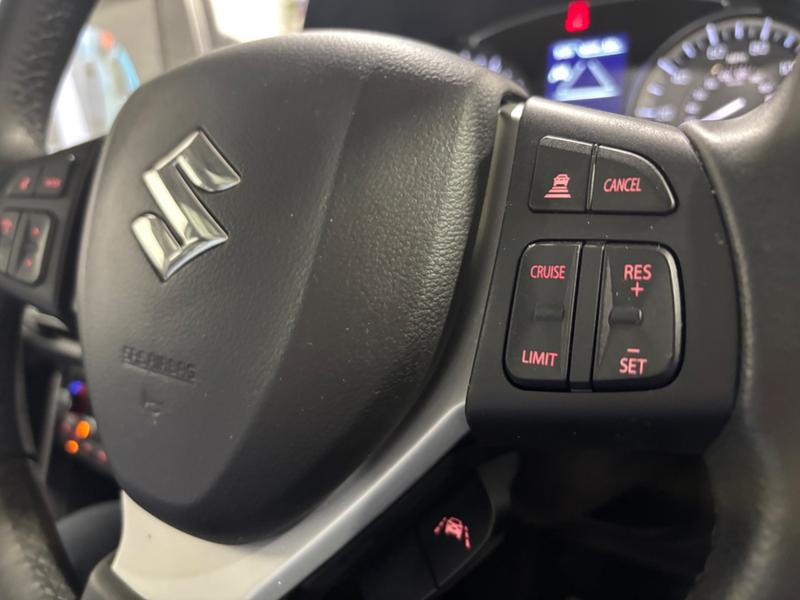 Suzuki S-Cross Photo autoweb-d3a165e0e6ae69a7a8b0face45877e1db5314af7.jpg