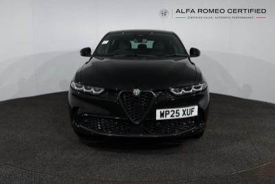 Alfa Romeo Tonale Photo 1