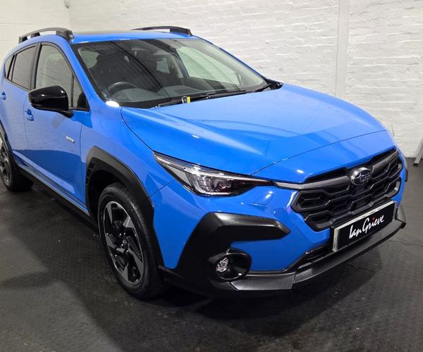 Used 2026 Subaru Crosstrek 2.0i e-Boxer Touring 5dr Lineartronic Blue