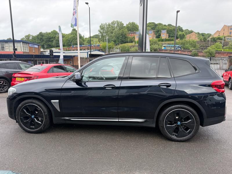 Used BMW Ix3 PY71DTX 3