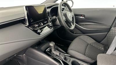 Suzuki Swace Photo 7