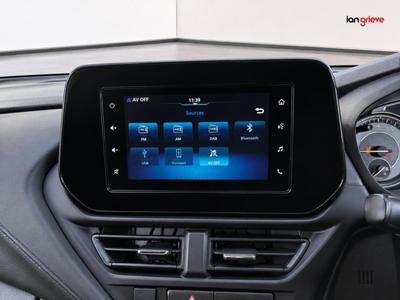 Suzuki S-Cross Photo 18