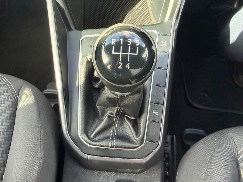 Used Volkswagen Polo MT69KKR 44
