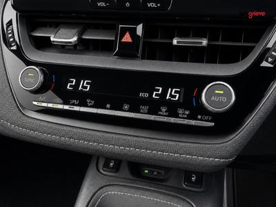 Suzuki Swace Photo 23
