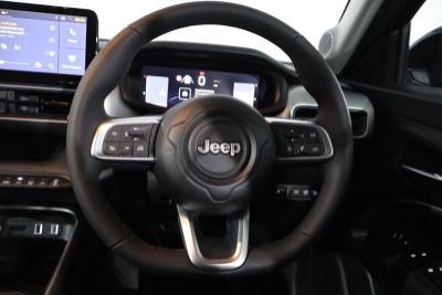 Jeep Avenger Photo 15